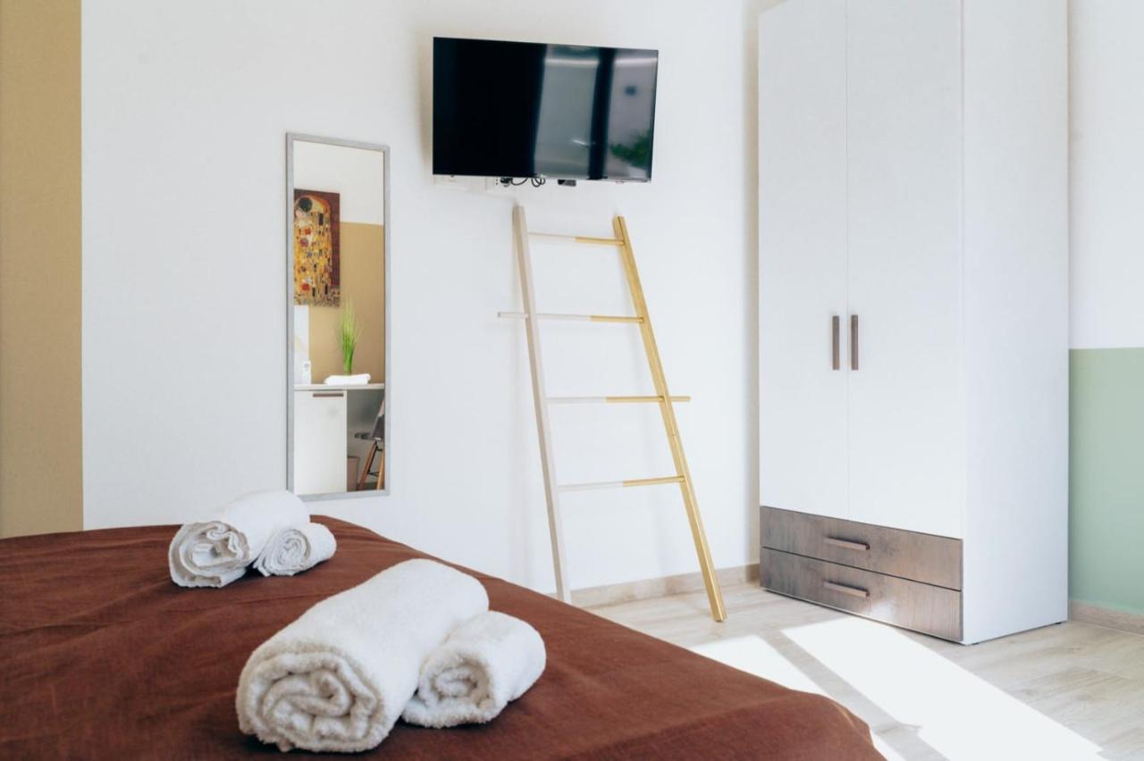 16Miglia Hotel La Caletta Bagian luar foto
