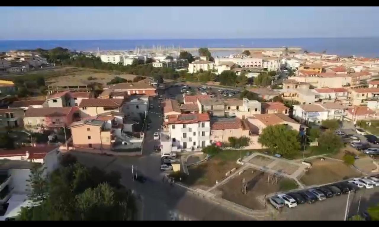 16Miglia Hotel La Caletta Bagian luar foto